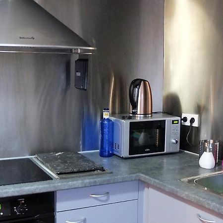 Spacieux Appartement Avec Vue Sur Les Quais Strasbourg Luaran gambar
