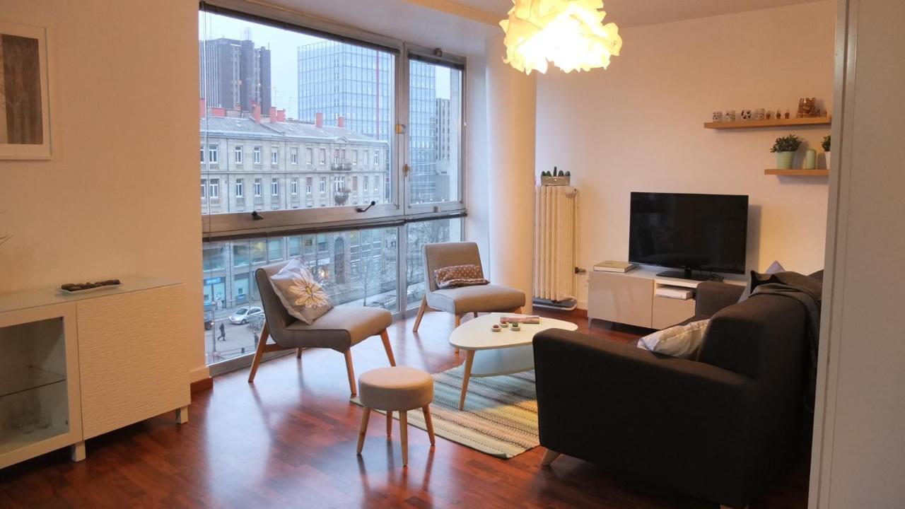 Spacieux Appartement Avec Vue Sur Les Quais Strasbourg Luaran gambar