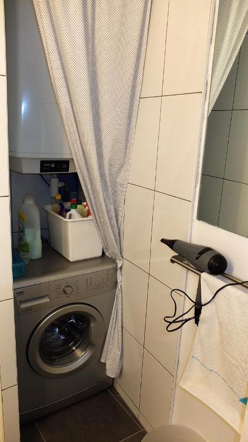 Spacieux Appartement Avec Vue Sur Les Quais Strasbourg Luaran gambar